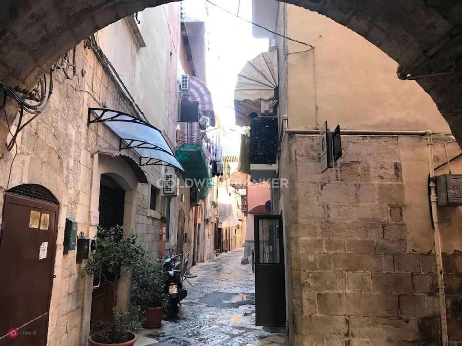 Ferienwohnung Al Vecchio Arco A Bari Vecchia Exterior foto